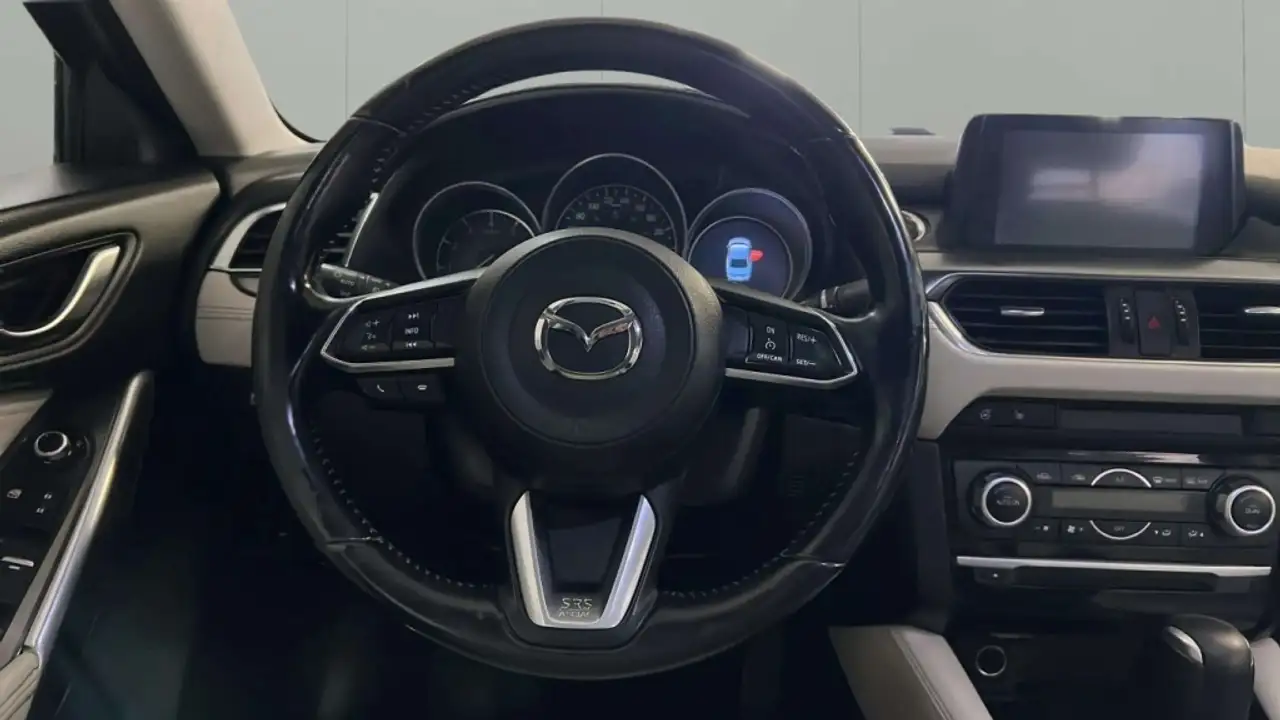 Mazda 6 снимка Mazda 6