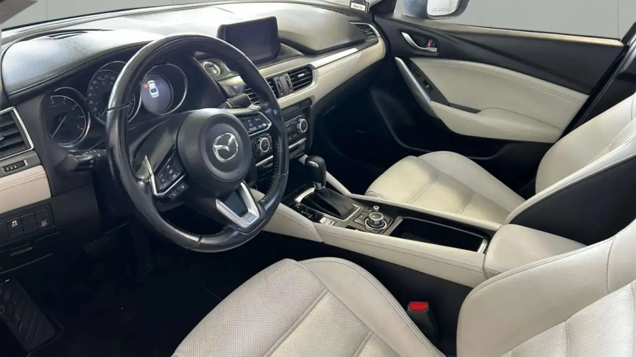 Mazda 6 снимка Mazda 6