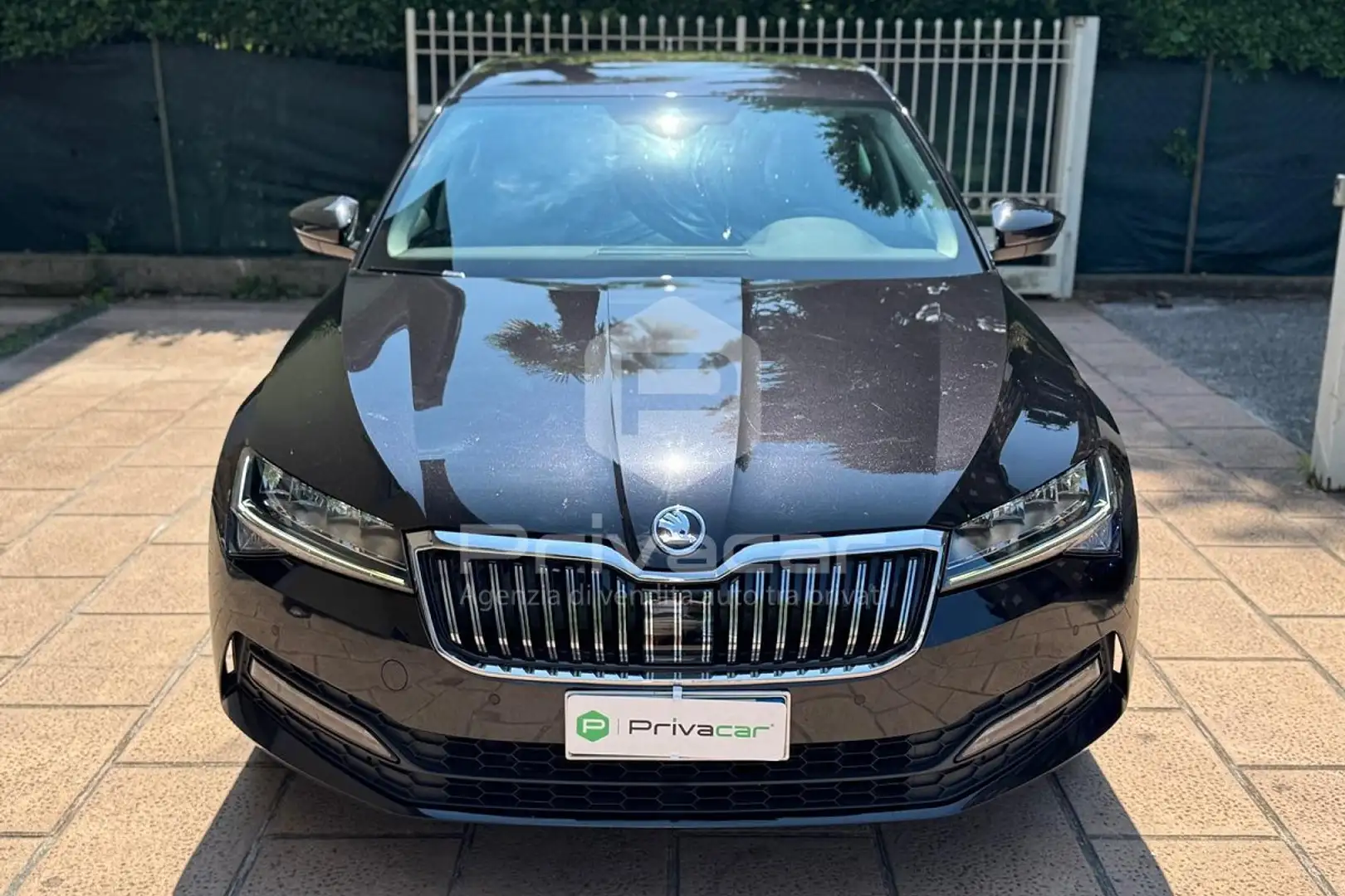 Skoda Superb Superb 2.0 TDI EVO 150 CV SCR DSG Style Nero - 2