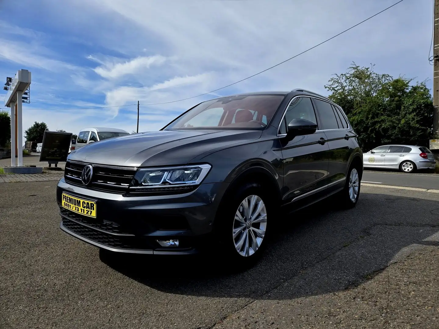 Volkswagen Tiguan 1.5 TSI ACT toit ouvrant OPF XENON LED PACK SPORT Grijs - 1