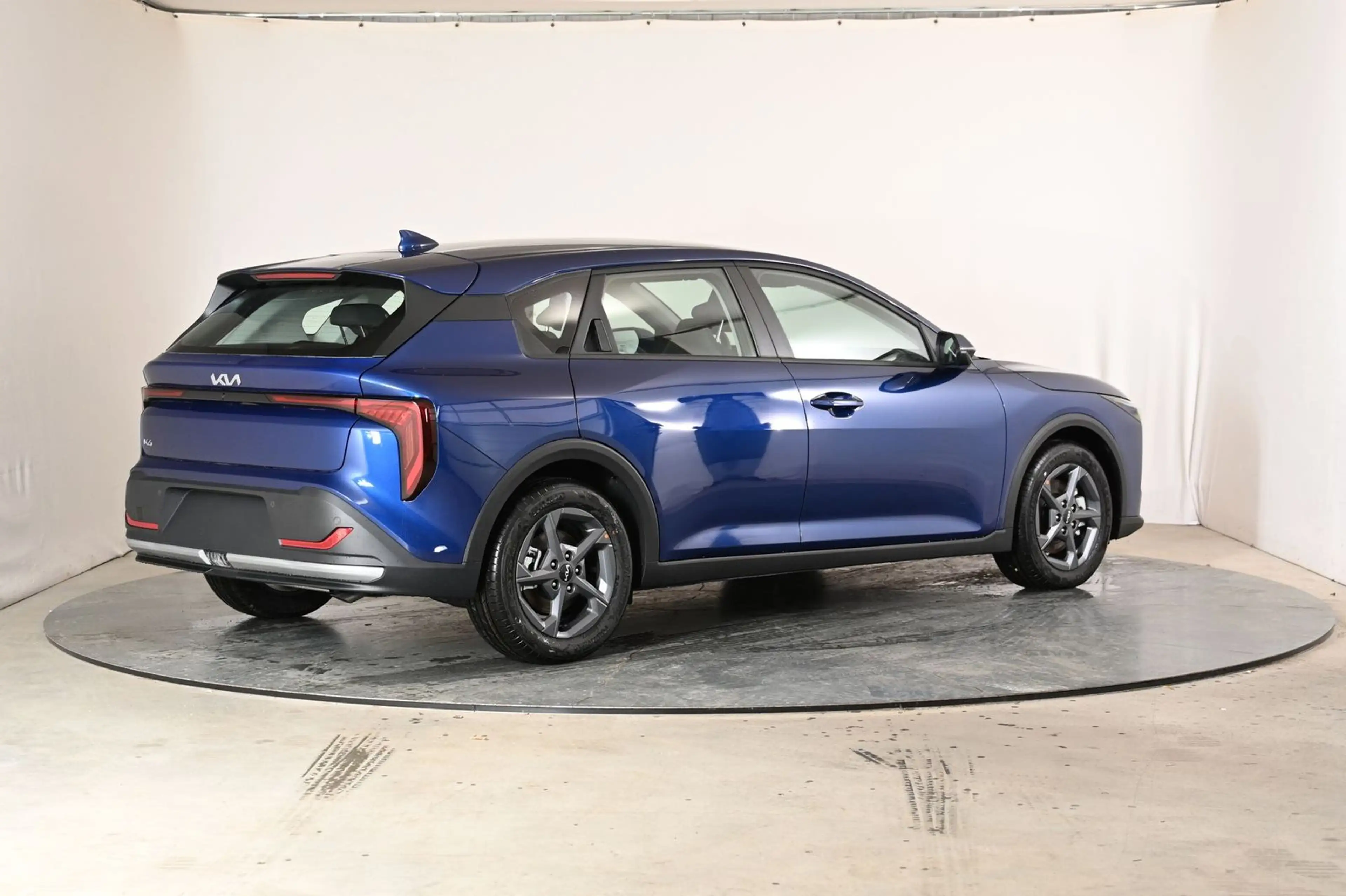 Kia K4 Spin ACC|RFK|LED|Navi|Carplay|Klima|PDC|SHZ — photo 5