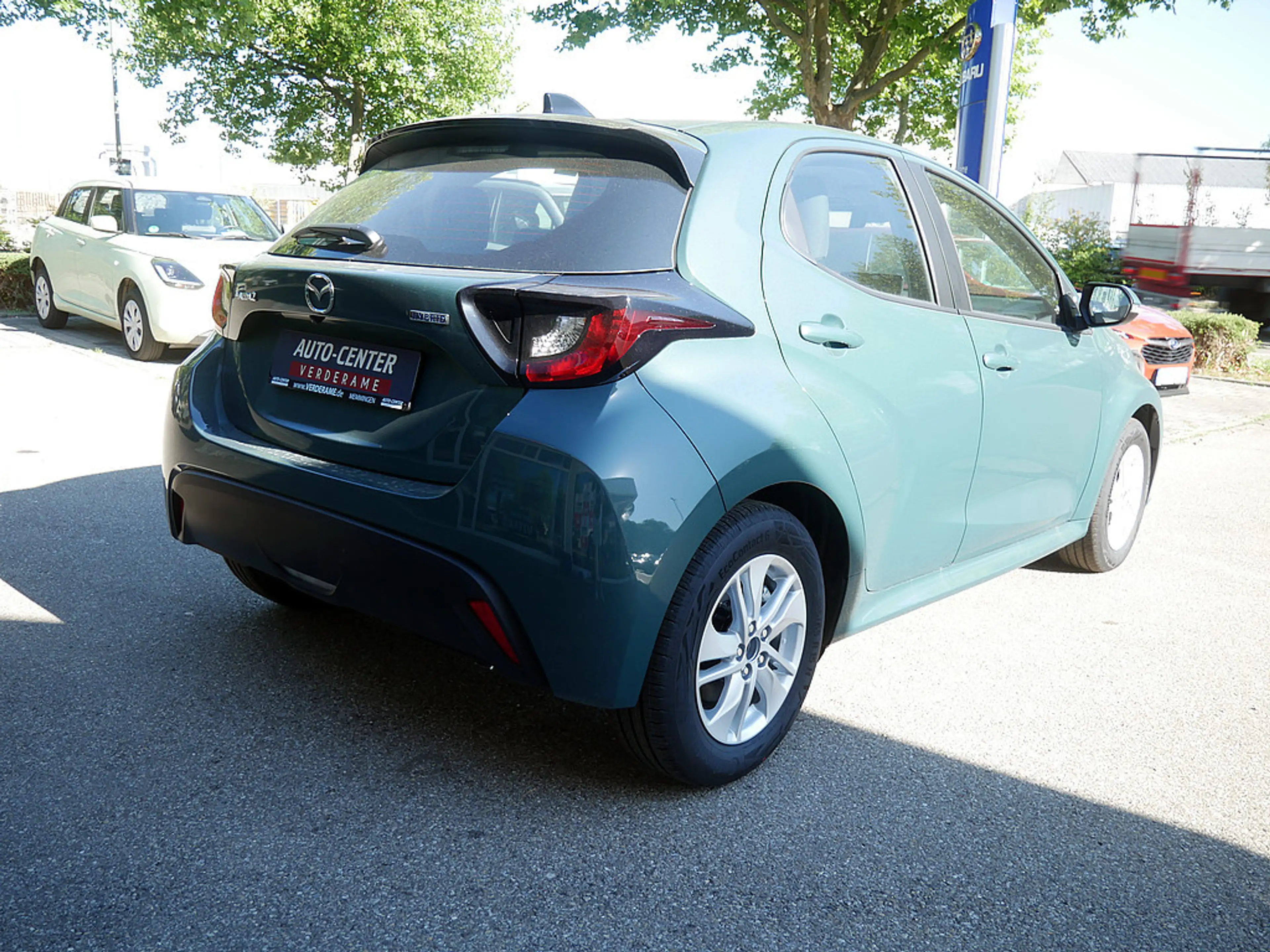 Mazda 2 Hybrid 1.5 VVT-i 116 CVT FWD Centre-Line — photo 5