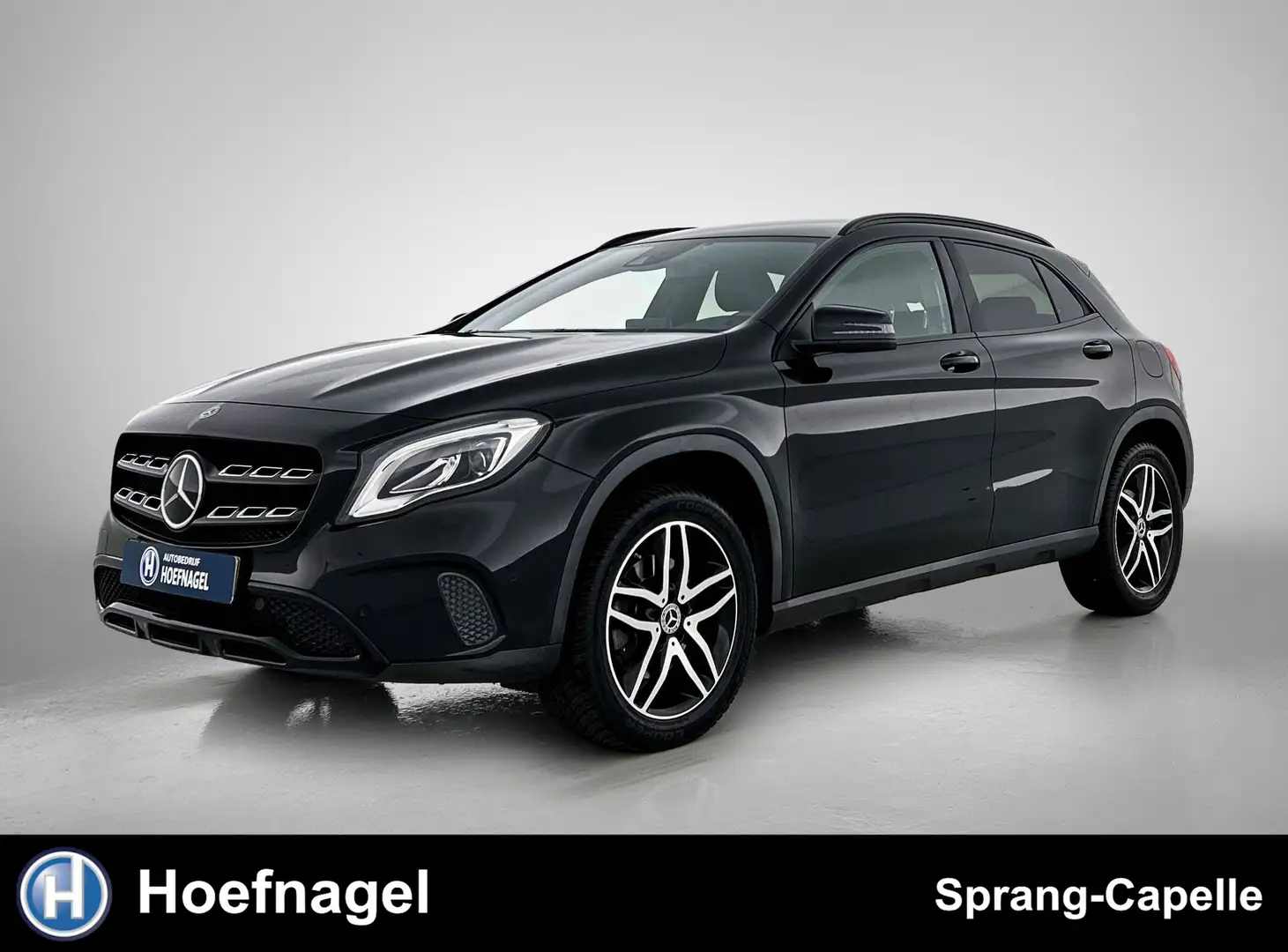 Mercedes-Benz GLA 250 4Matic Premium Plus Noir - 1