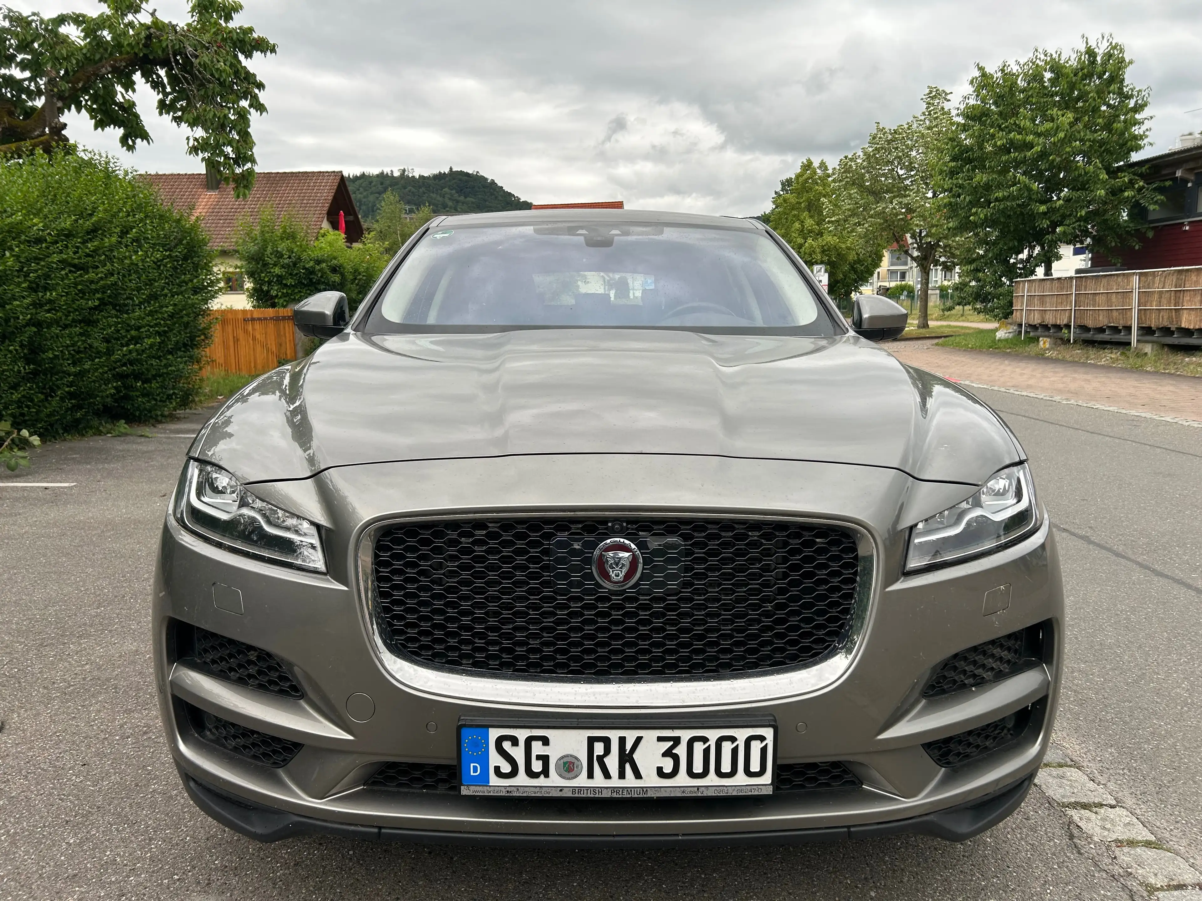 Jaguar F-Pace Portfolio AWD — photo 2