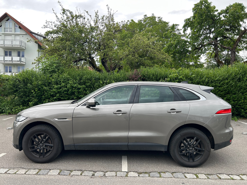 Jaguar F-Pace Portfolio AWD — photo 8