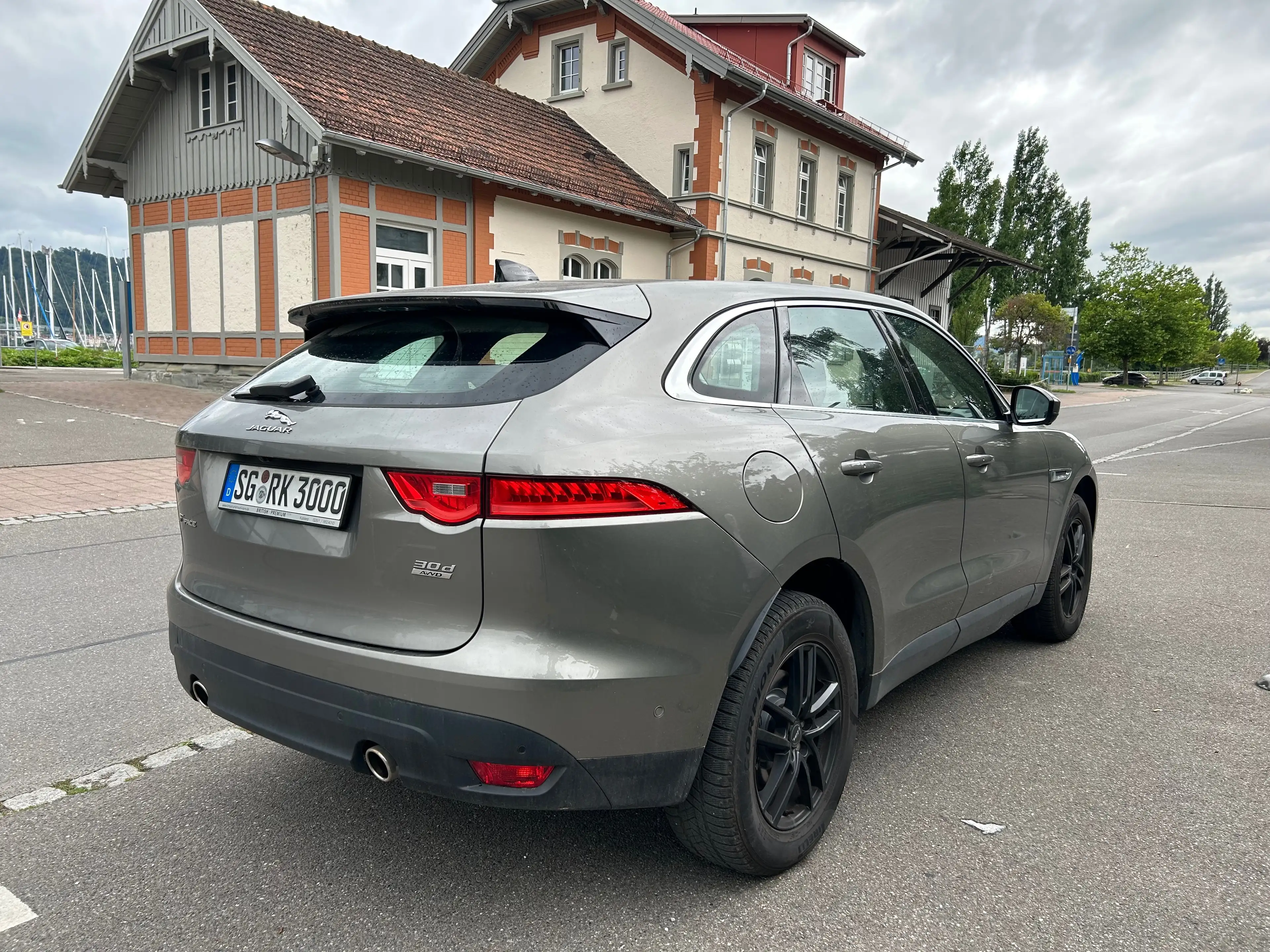 Jaguar F-Pace Portfolio AWD — photo 5