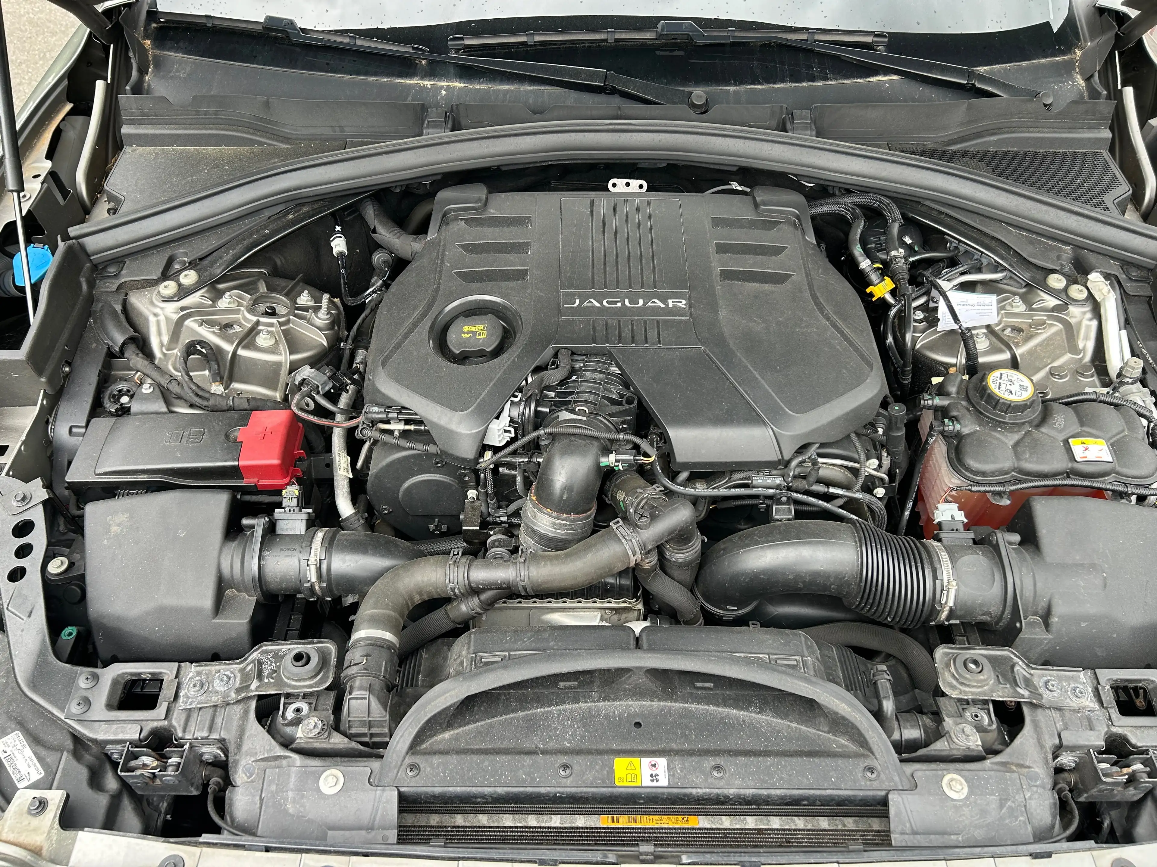 Jaguar F-Pace Portfolio AWD — photo 15