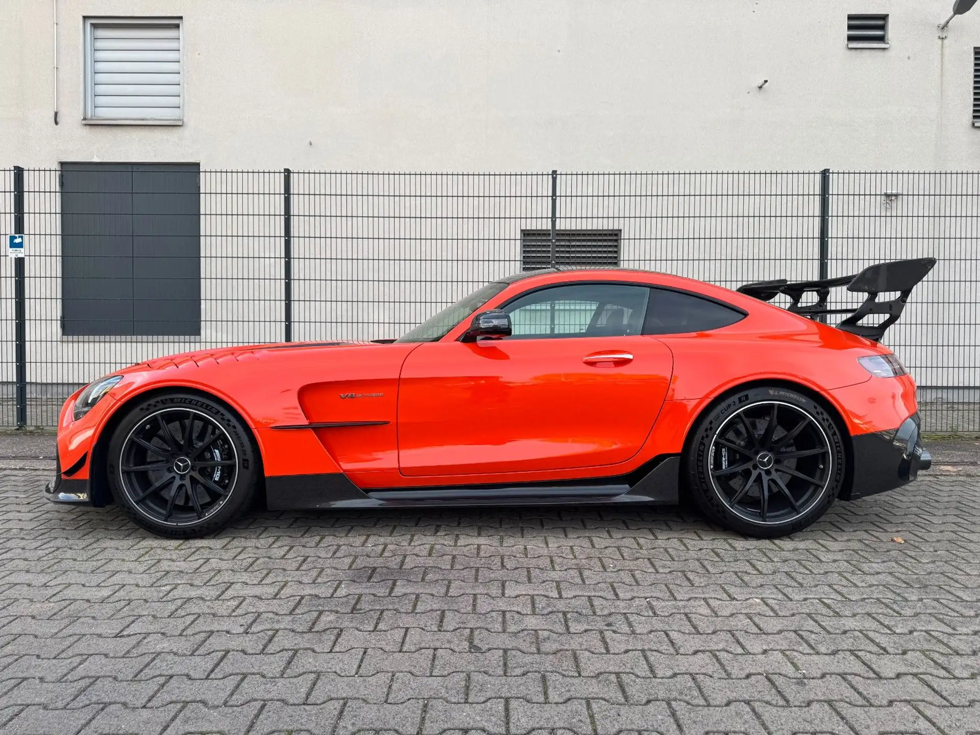 벤츠 AMG GT 2021 레드 사진 5