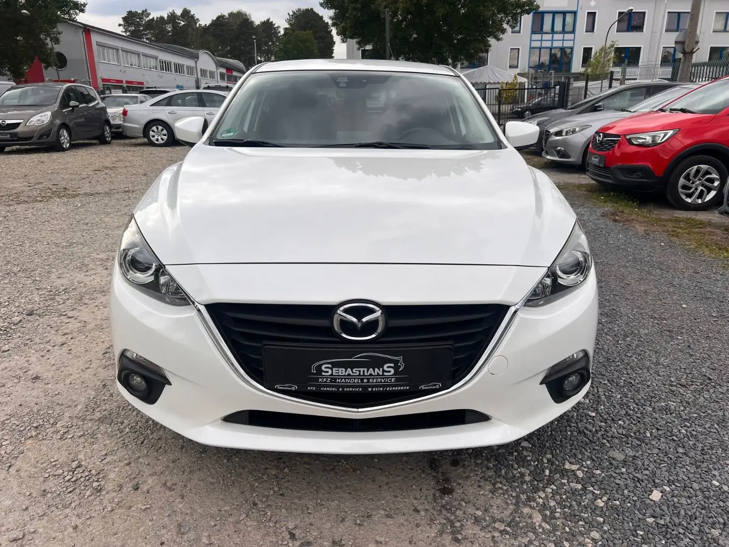 Mazda 3 2.0 SKYACTIV-G 120 Sports-Line Білий - 2