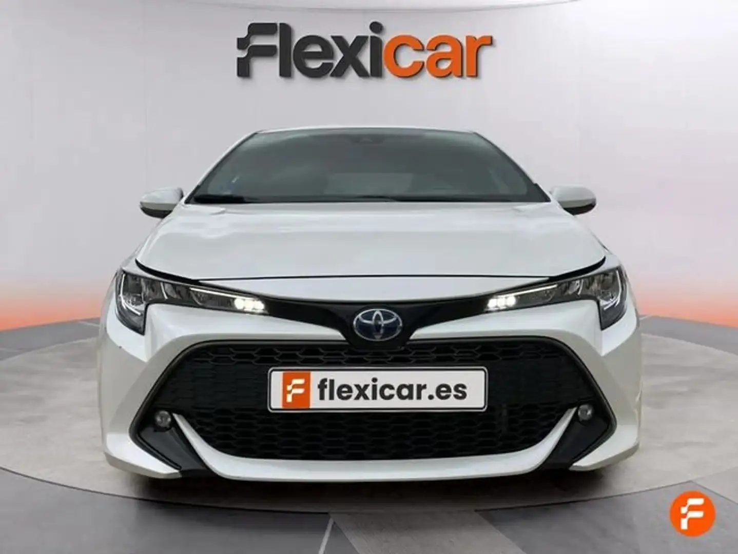 Toyota Corolla 125H Active Tech Blanco - 2