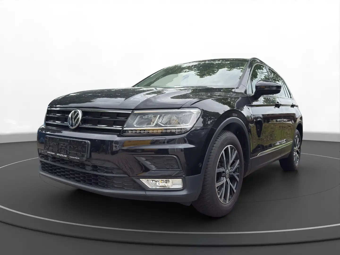 Volkswagen Tiguan 1.4 TSI Comfortline | PANO | NAVI | Negro - 2