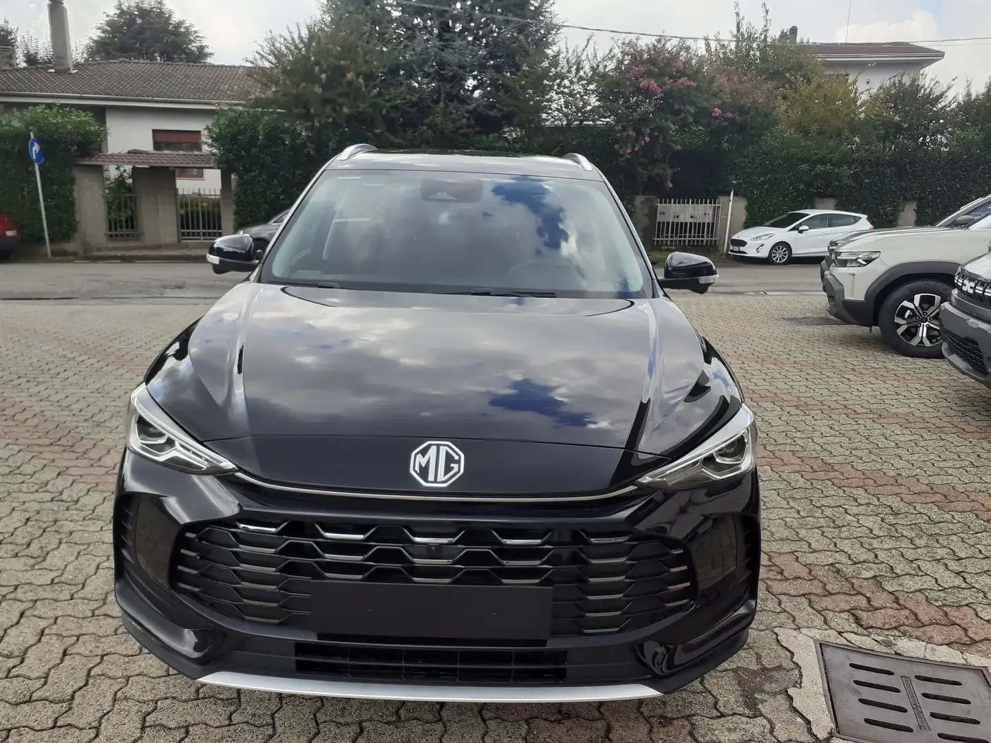MG ZS 1.5 Comfort NO VINCOLI FINANZIAMENTO Nero - 2