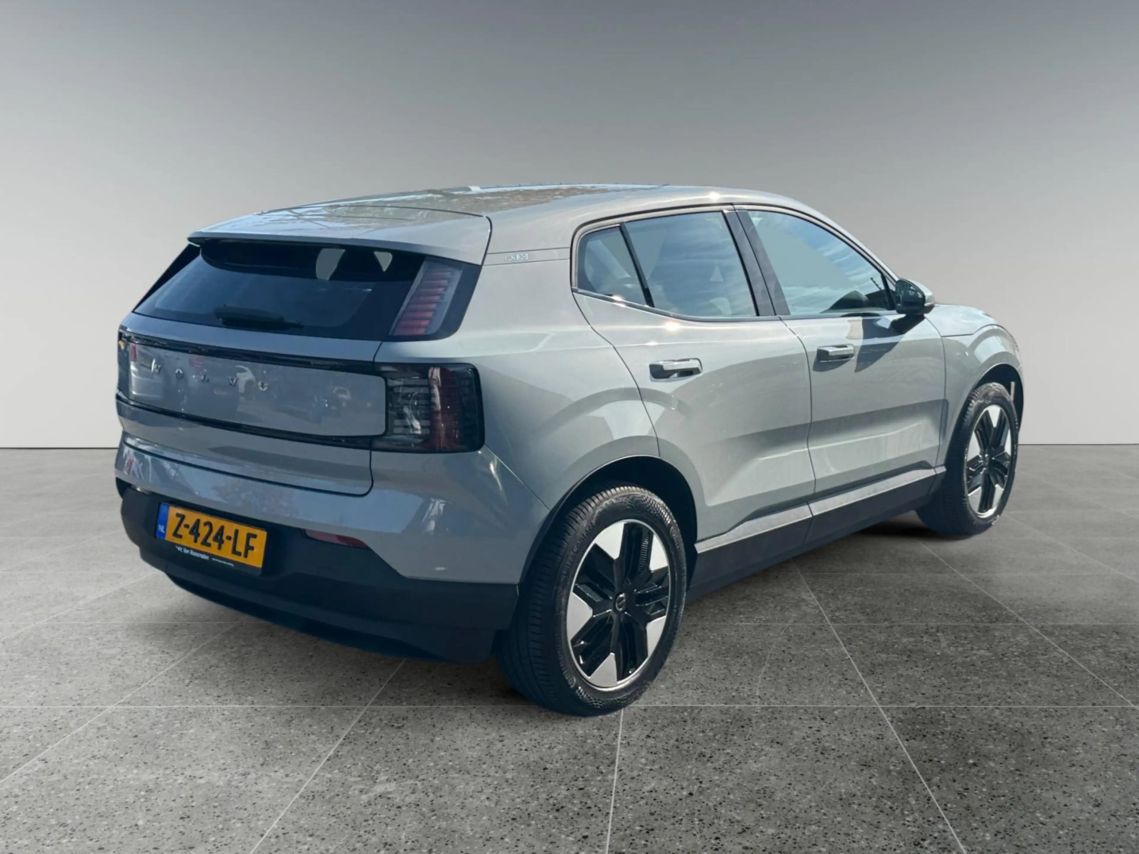 Volvo EX30 Single Motor Core 51 kWh — photo 5