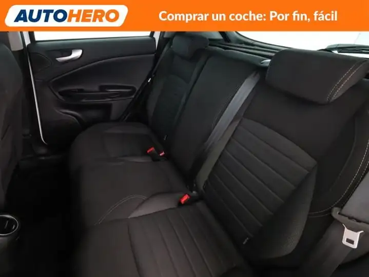 Alfa Romeo Giulietta 2017, foto 15