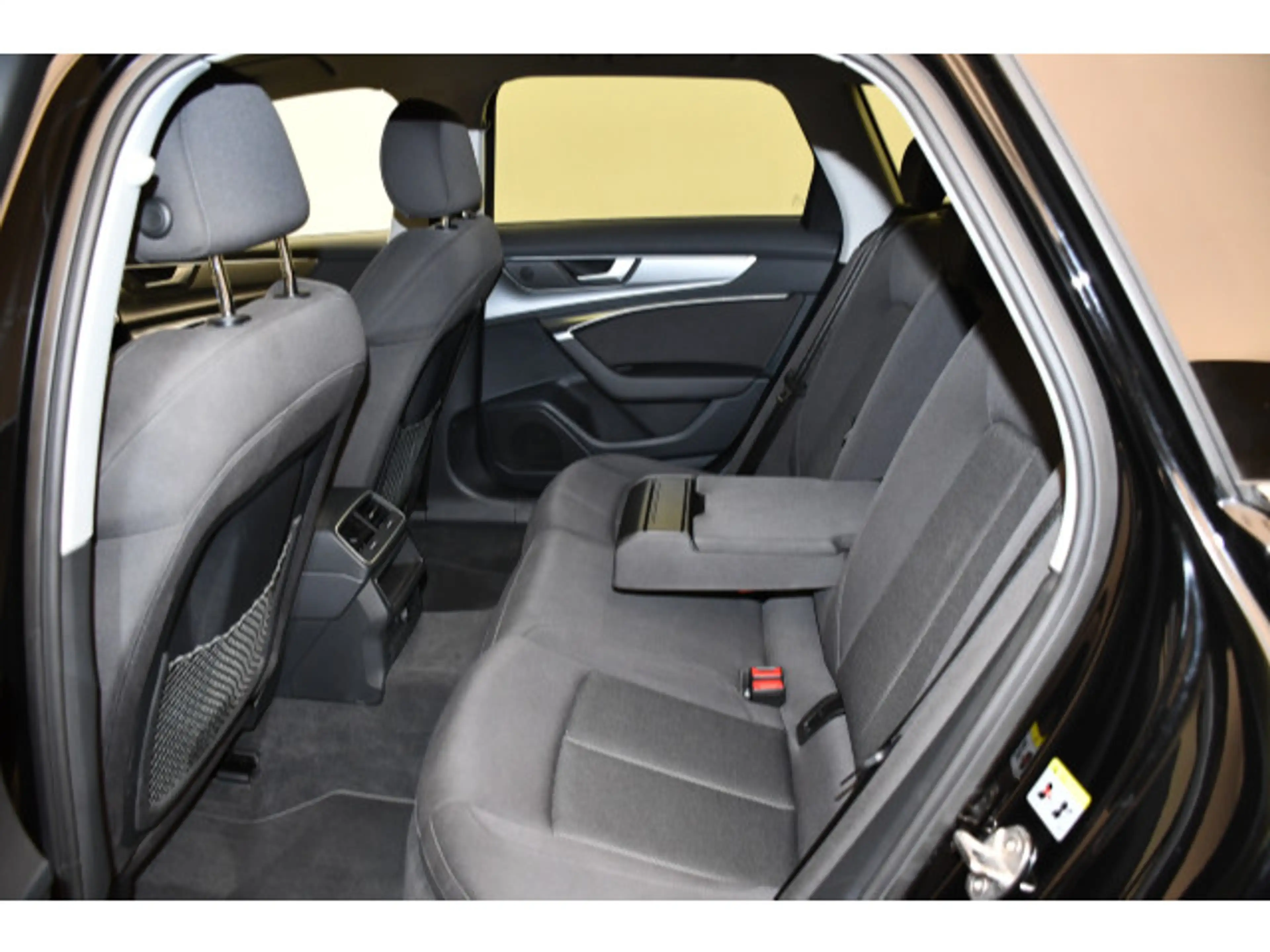 Audi A6 40TDI quattro S tronic sport AHK/STANDH — photo 9
