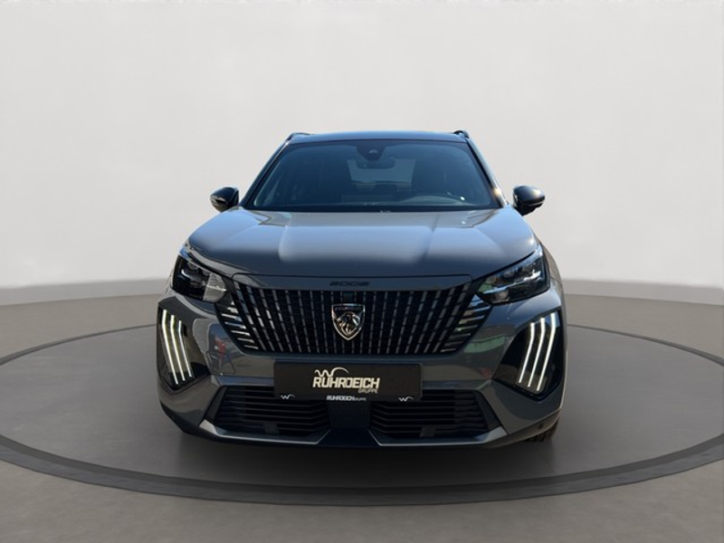 Peugeot 2008 GT PureTech 130 EAT8 — photo 6