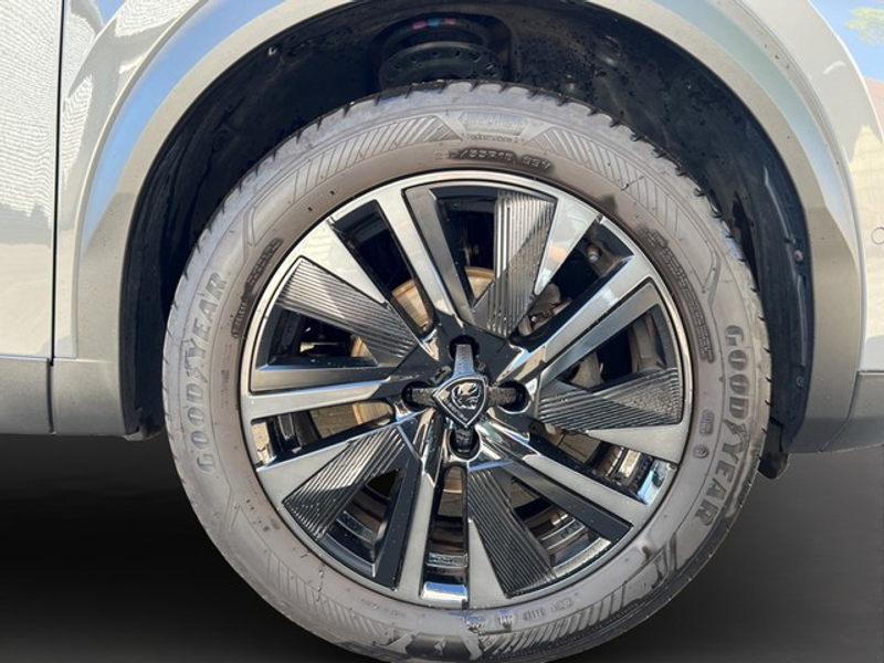 Peugeot 2008 GT PureTech 130 EAT8 — photo 7