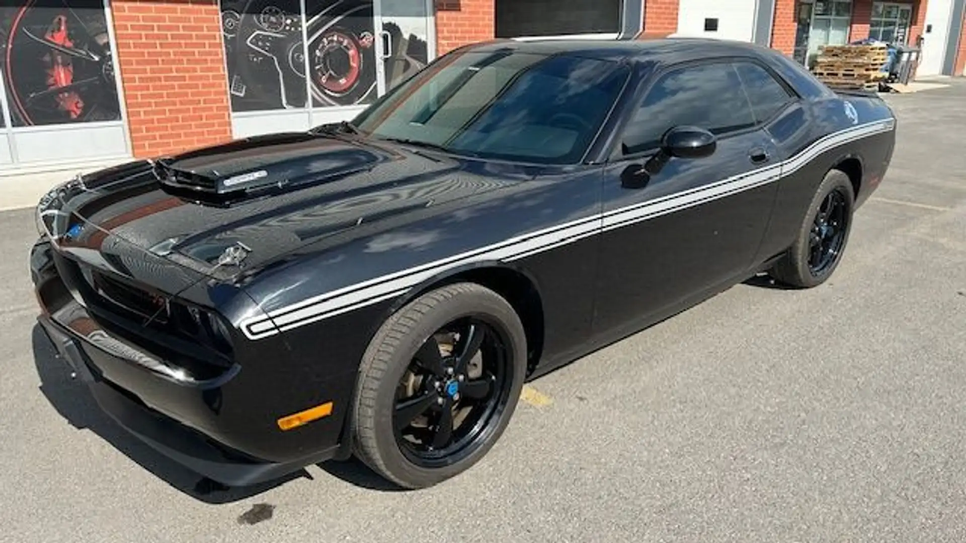 Dodge Challenger RT V8 BV6 VERITABLE EDITION MOPAR Noir - 1
