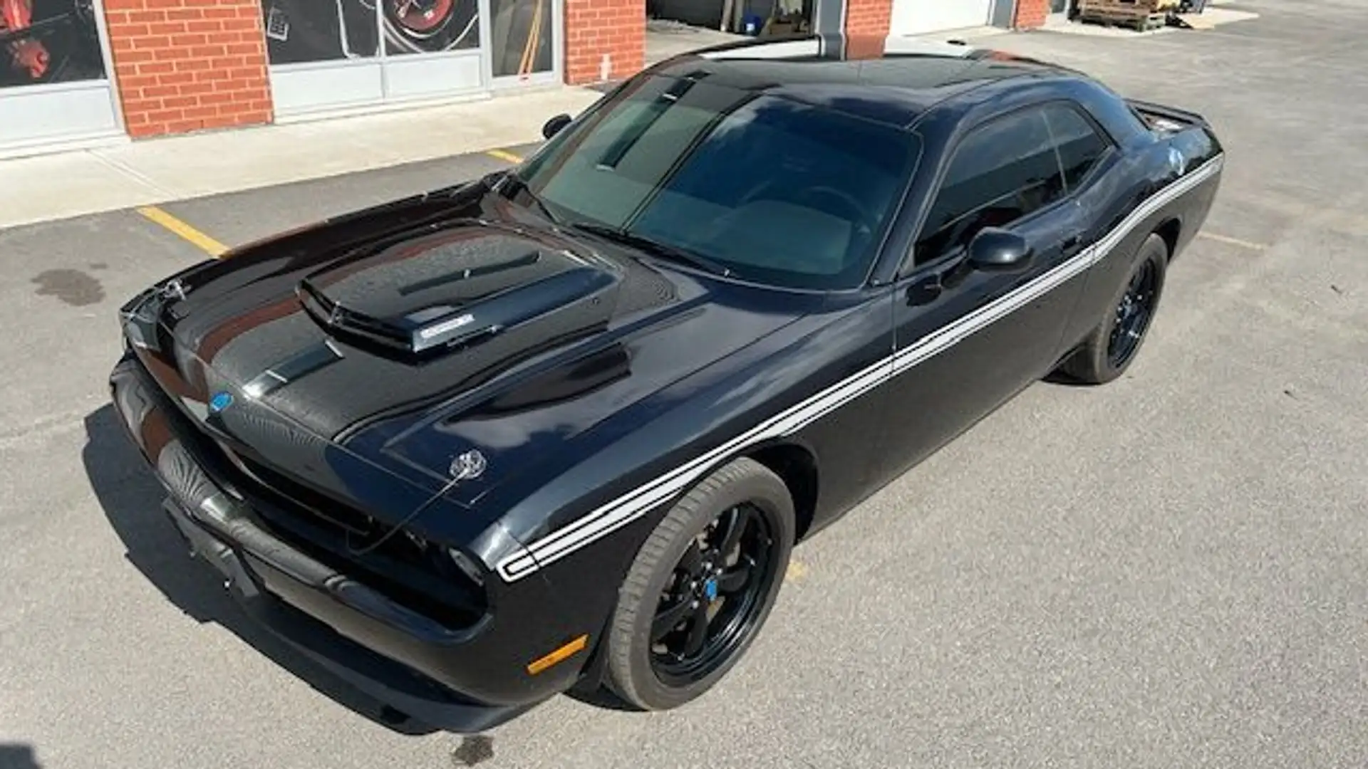 Dodge Challenger RT V8 BV6 VERITABLE EDITION MOPAR Noir - 2