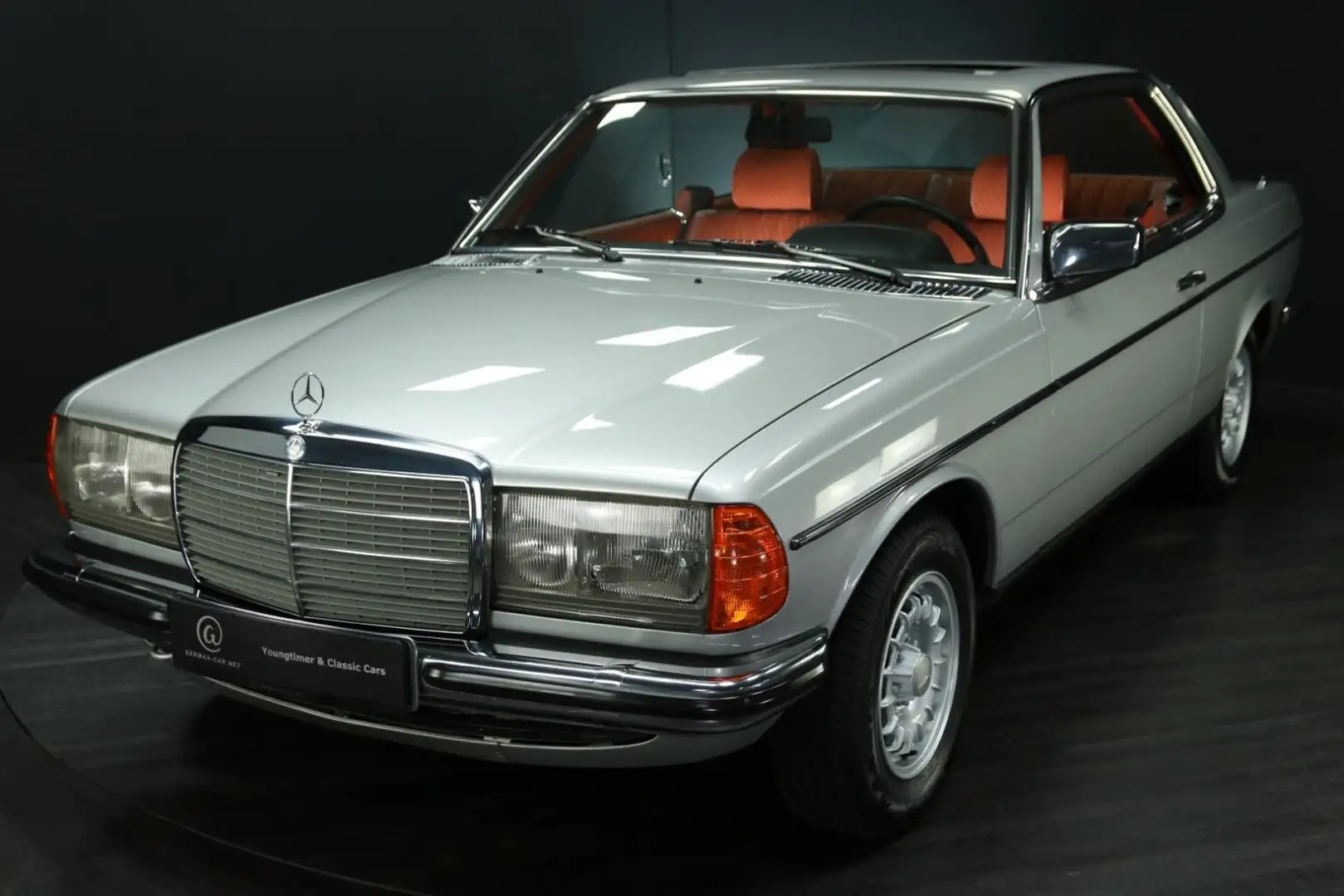 Mercedes-Benz 280 CE Automatik aus Familienbesitz ! Silber - 1
