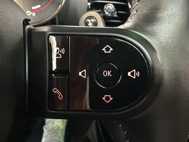 MINI Clubman view 12