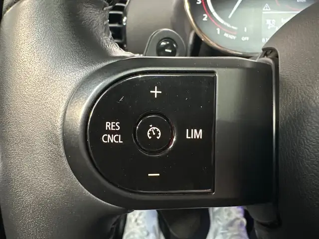 MINI Clubman view 11