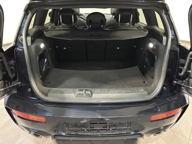 MINI Clubman view 8