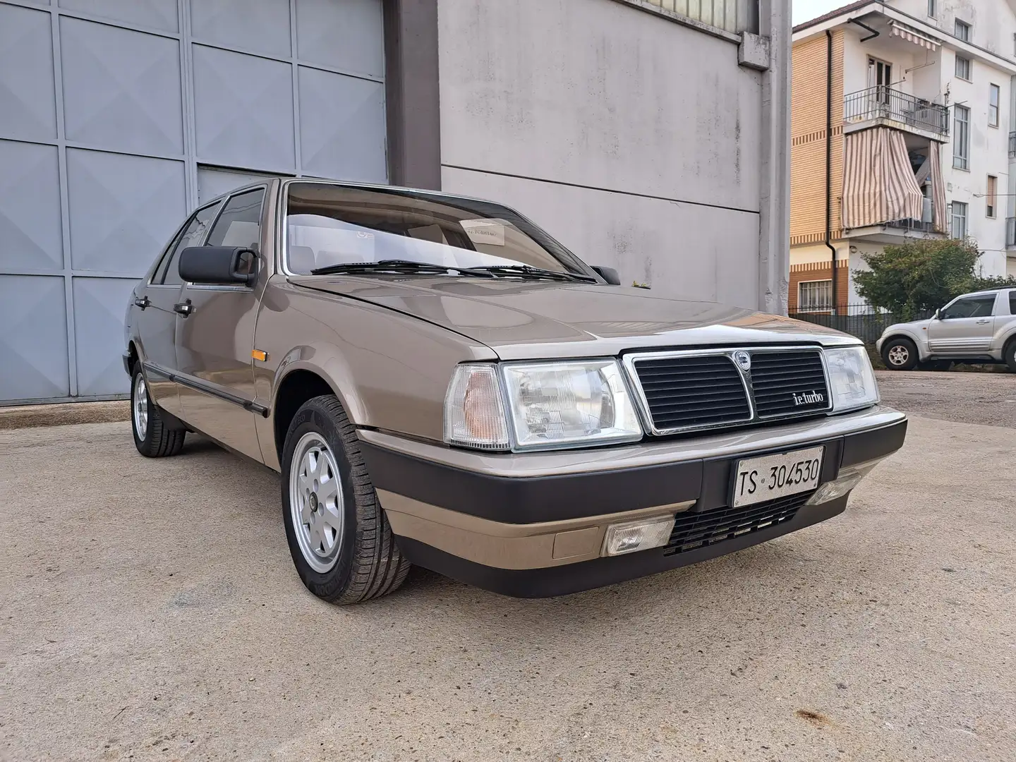 Lancia Thema 2.0 I.E. TURBO 8V PRIMA SERIE 166 CV Beige - 1