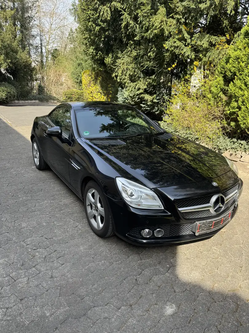 Mercedes-Benz SLK 200 (BlueEFFICIENCY) Czarny - 1