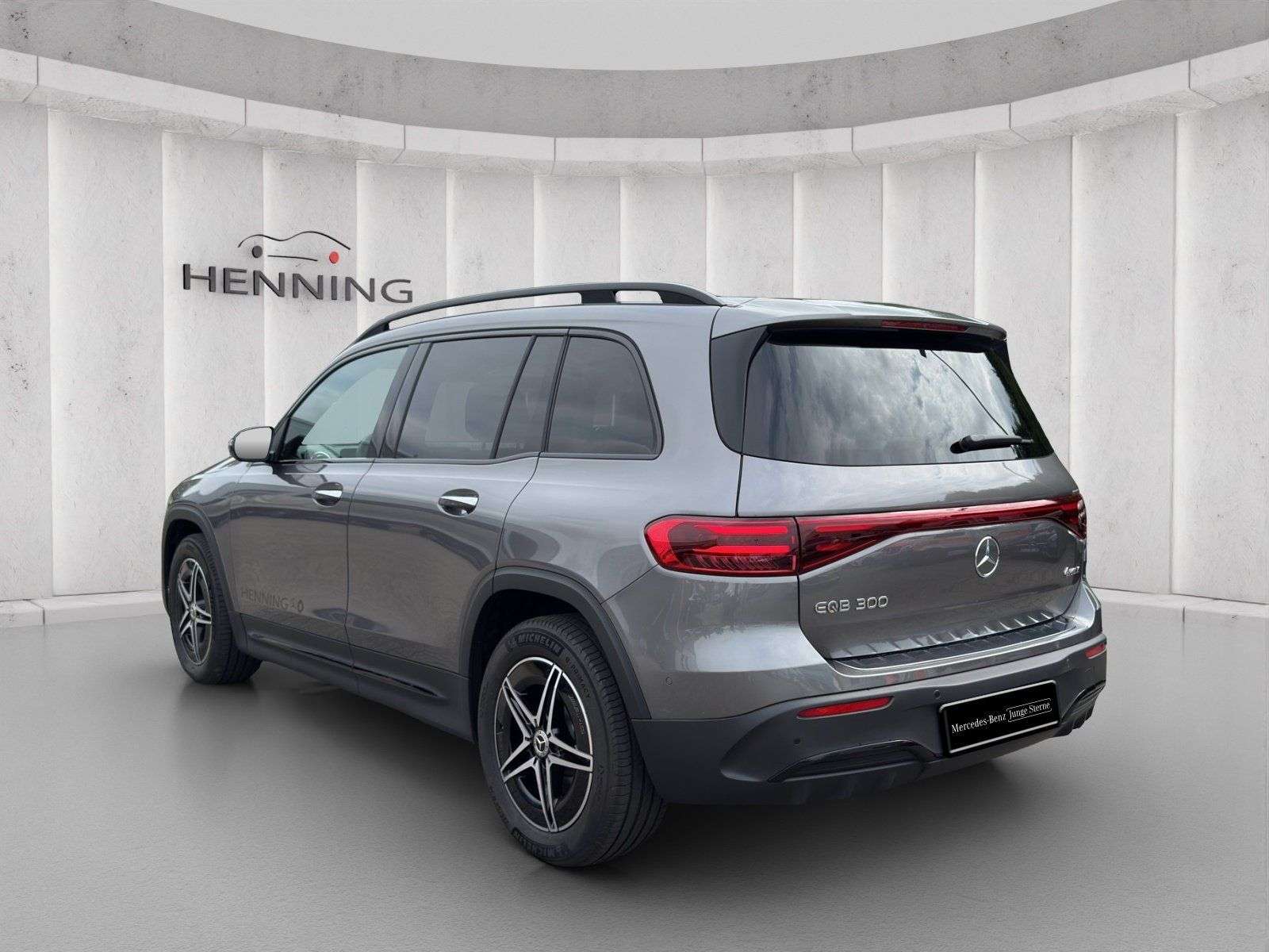 Mercedes-Benz EQB