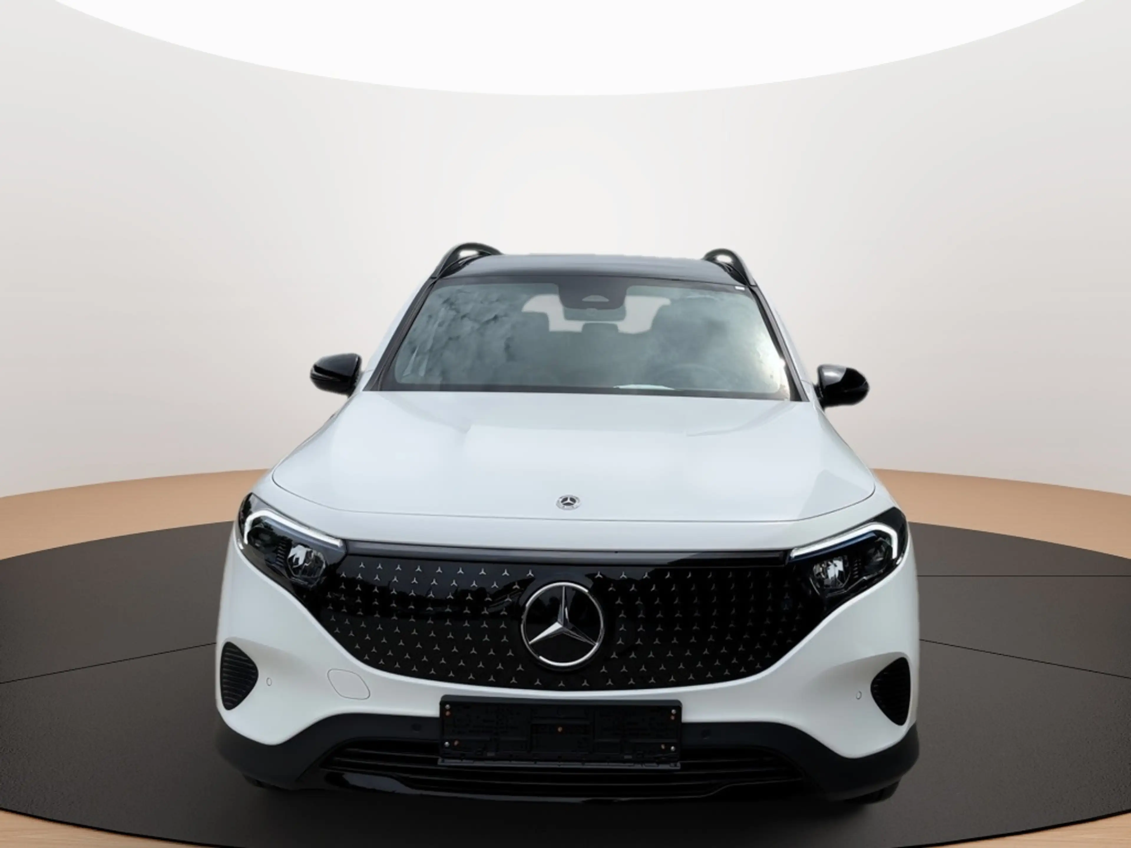 Mercedes-Benz EQB 250 + NIGHT KAMERA PANO SPUR STANDH PDC SHD — photo 4