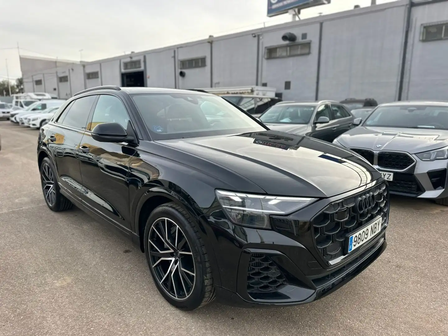 Audi Q8 TFSIe Black limited quattro tiptronic 290kW Negro - 1