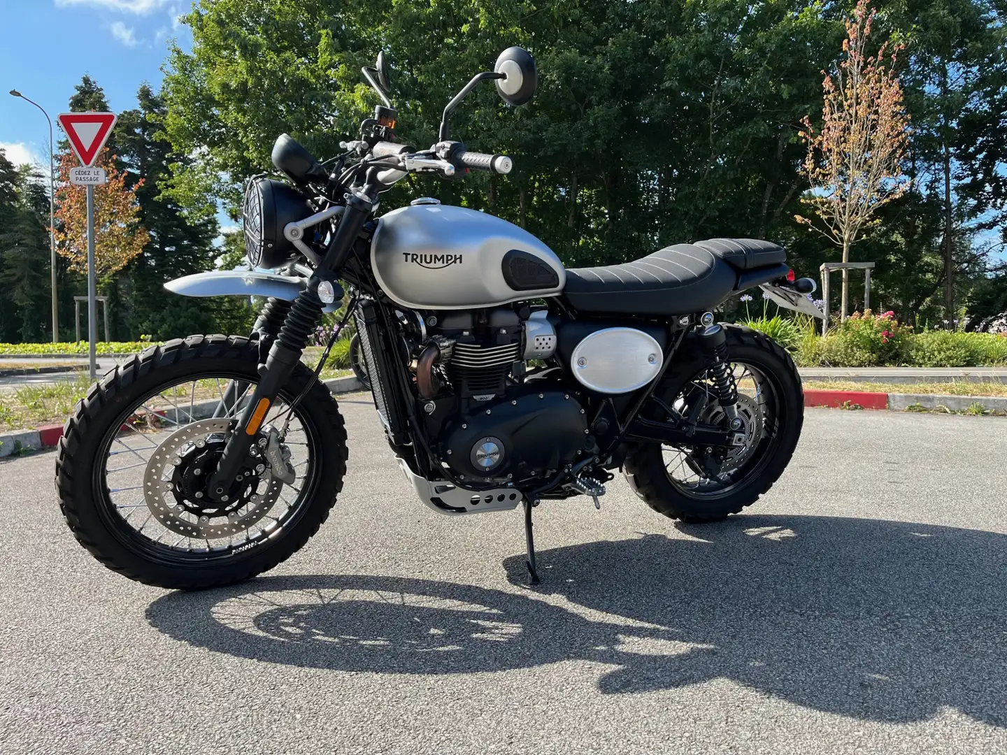 Triumph Street Scrambler - 2