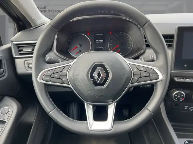Renault Clio view 11