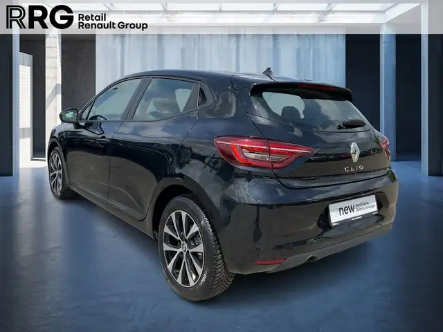 Renault Clio view 4