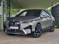 BMW iX xDrive 50 Grijs - thumbnail 1