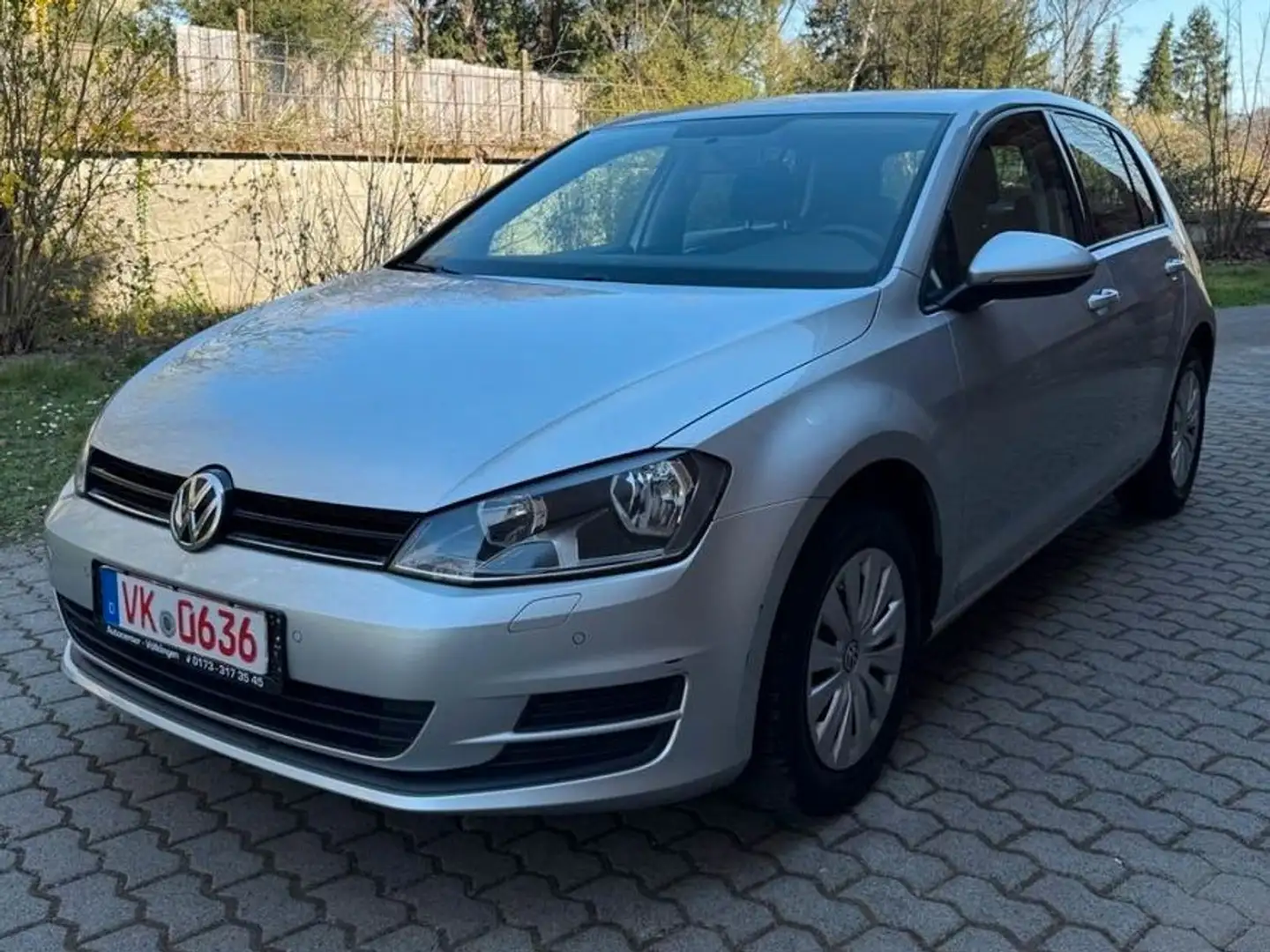 Volkswagen Golf VII Lim. Trendline BMT Zilver - 2