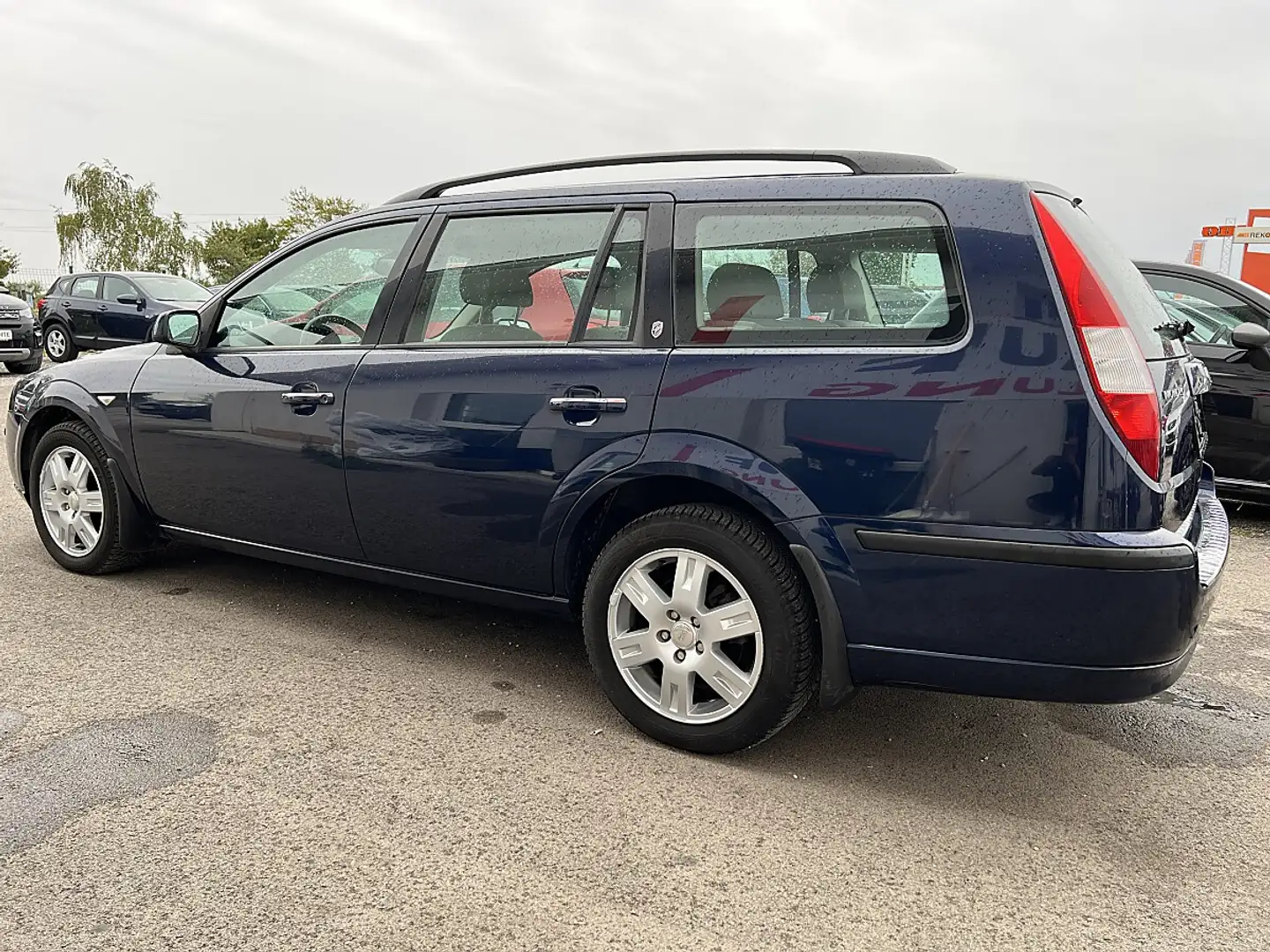 Ford Mondeo Traveller Ghia 2,0 Aut.*PENSIONSTEN FAHRZEUG*WE... Blau - 2