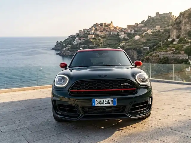 MINI John Cooper Works Countryman JCW Countryman All4