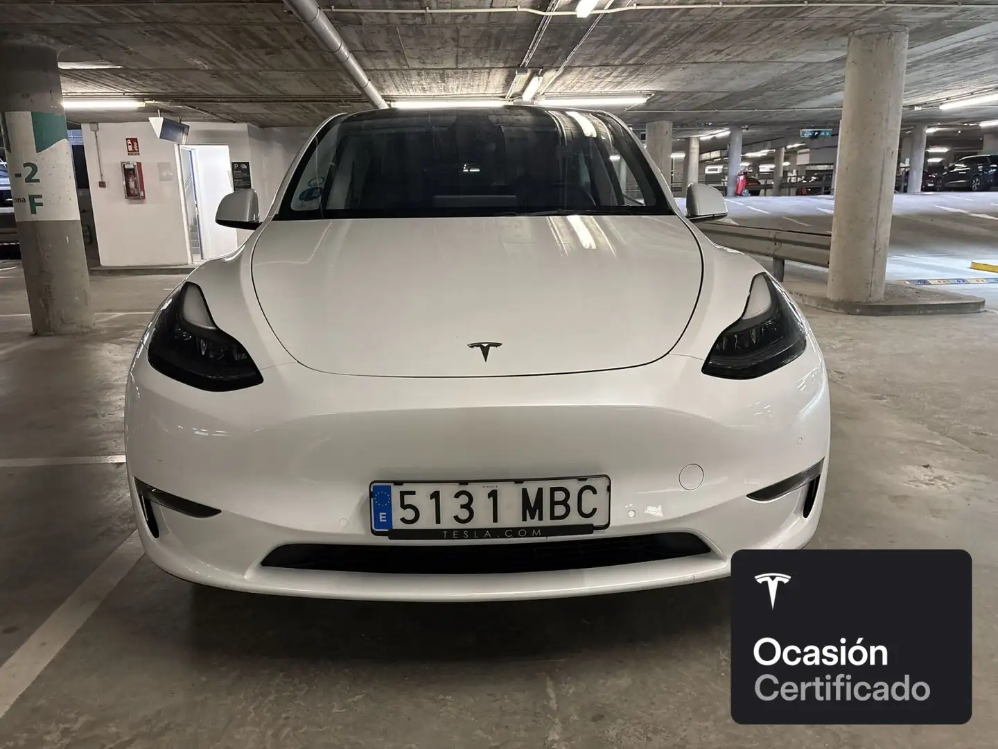 Tesla Model Y Performance Weiß - 2
