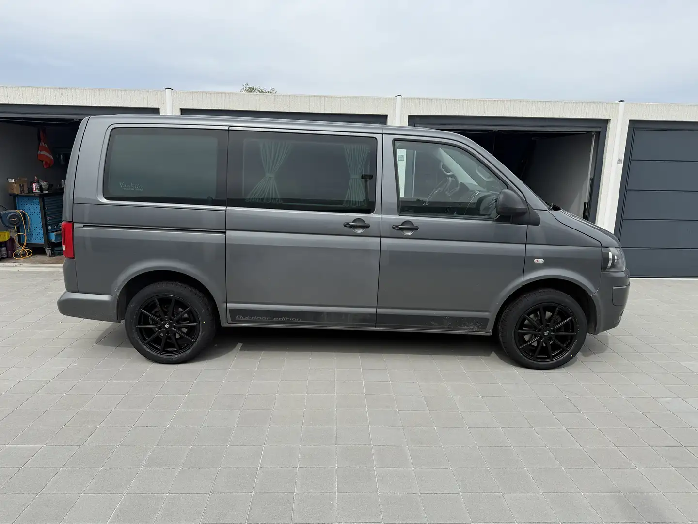 Volkswagen T5 Multivan Startline 2,0 TDI D-PF DSG Camperumbau - 2