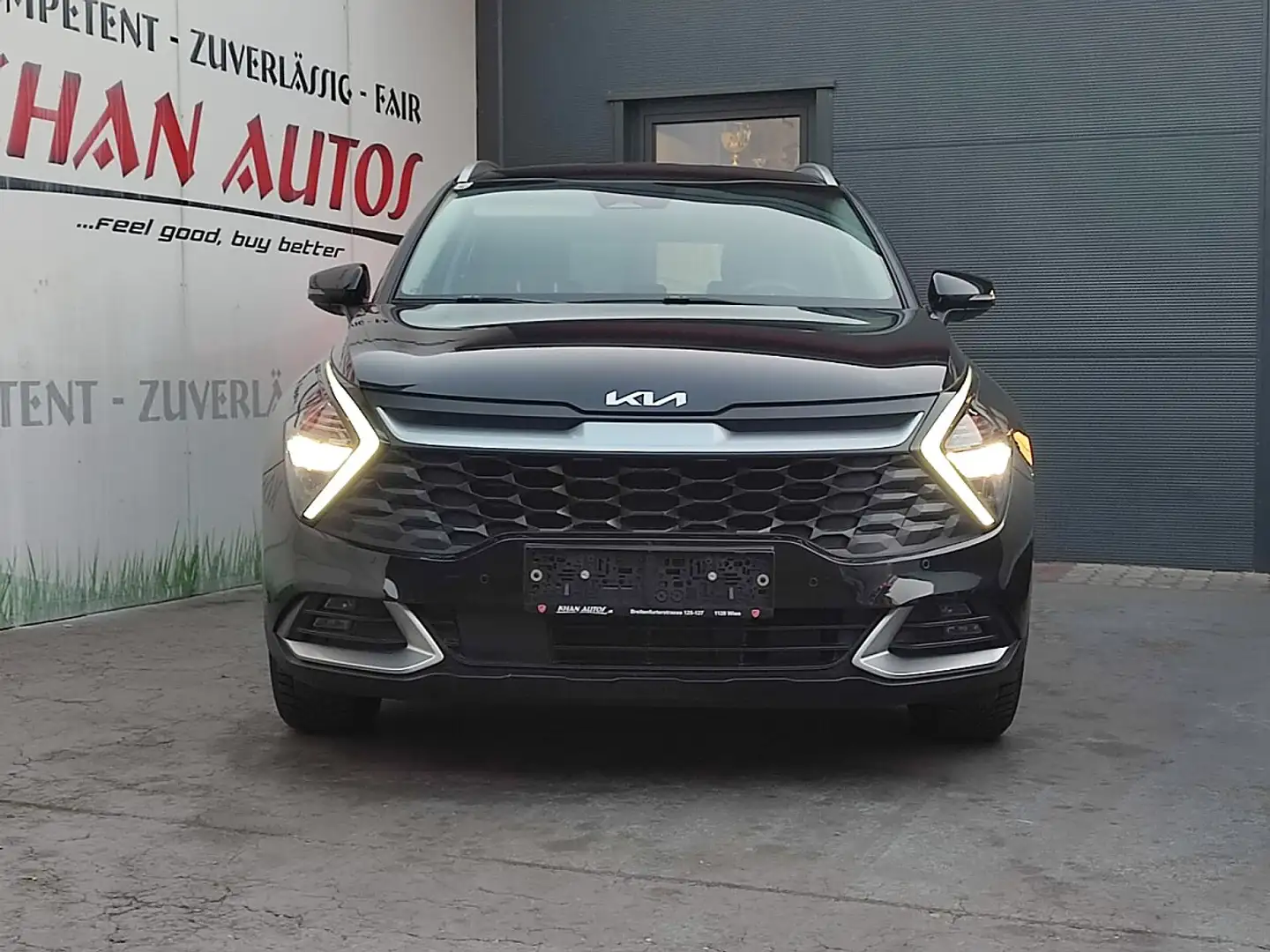 Kia Sportage 1,6 TGDI HEV Silber Aut. Schwarz - 2