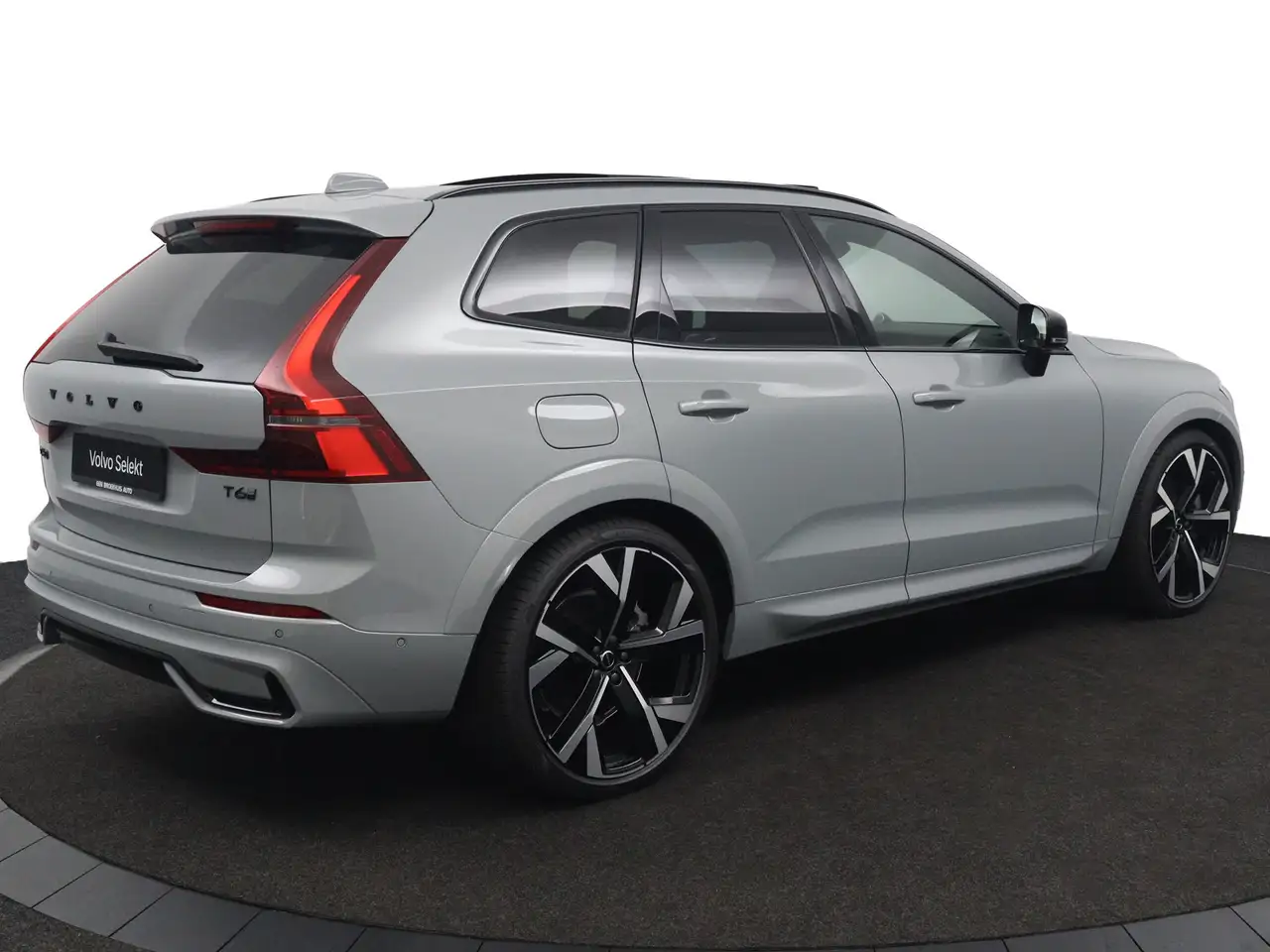 Volvo XC60 2026