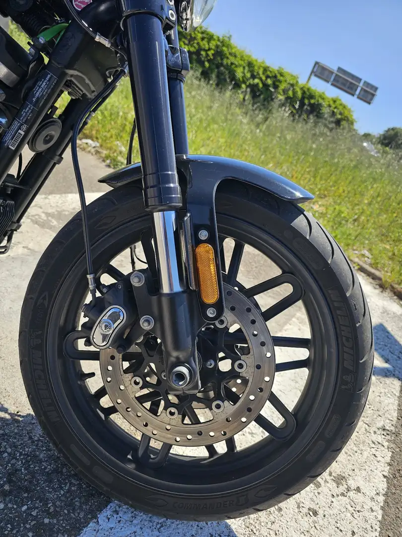 Harley-Davidson Roadster Black - 2