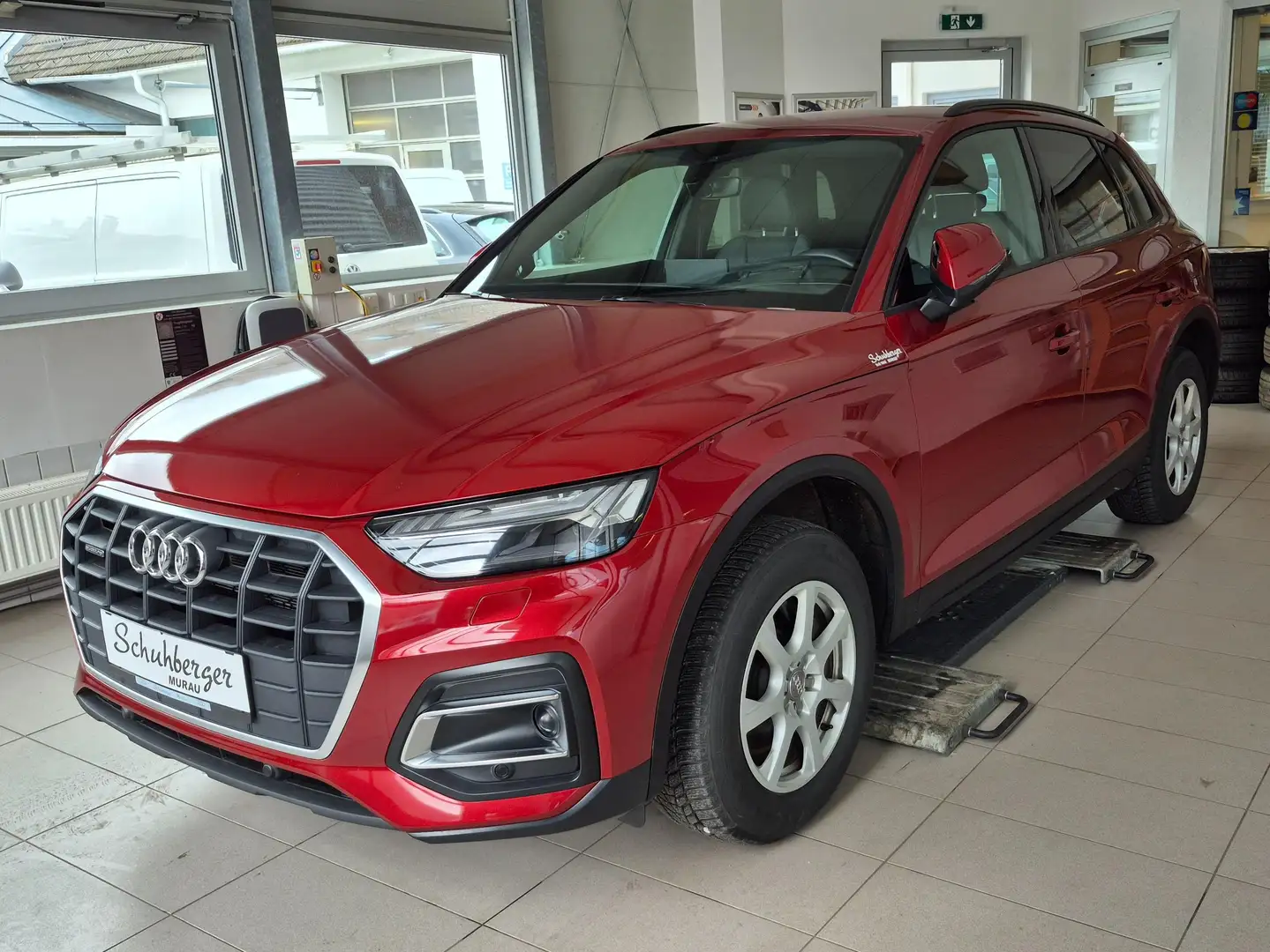Audi Q5 50 TFSI e quattro Rot - 2