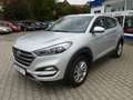 Hyundai TUCSON 2.0 CRDI 4WD /Kamera/Navi/Euro6/Allrad/1-Hand Grau - thumbnail 3