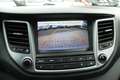 Hyundai TUCSON 2.0 CRDI 4WD /Kamera/Navi/Euro6/Allrad/1-Hand Grau - thumbnail 10