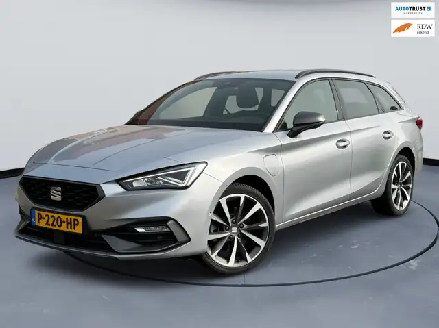 SEAT Leon e-Hybrid Sportstourer 1.4 TSI eHybrid PHEV FR|Sfeerverlicht