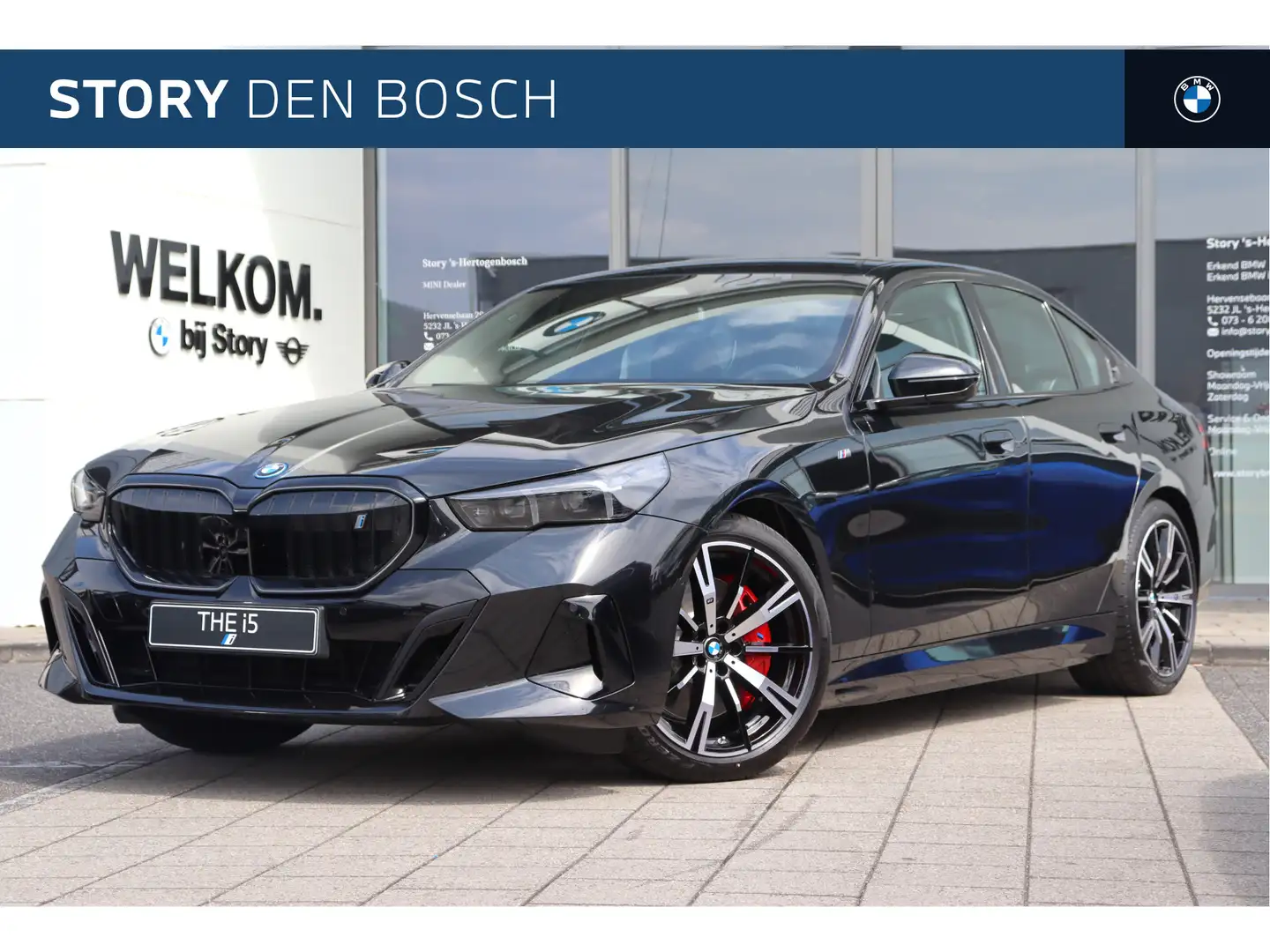 BMW i5 eDrive40 M Sport / Achteruitrijcamera / Adaptieve Zwart - 1
