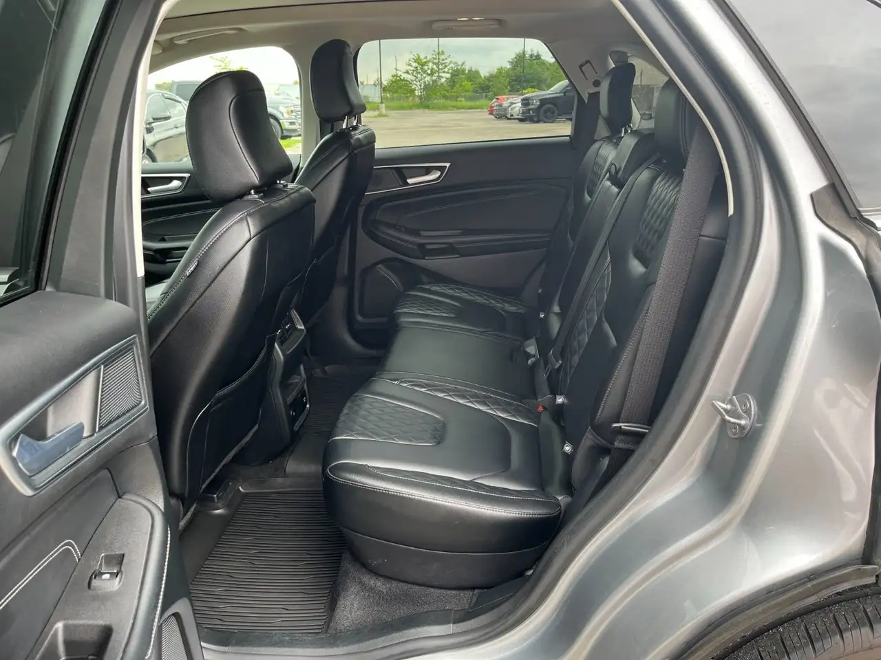 Ford Edge снимка Ford Edge